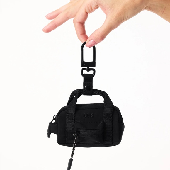 BEIS Handbags - Beis Sport Duffle Charm